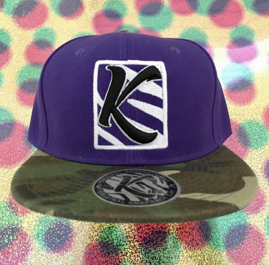 Gorra Snapback Morada / Camo